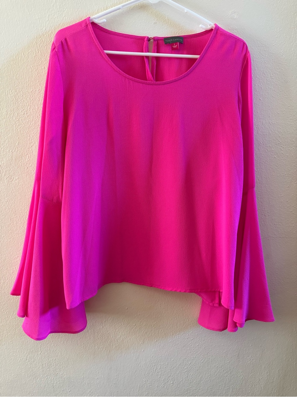 Vince Camuto Hot Pink Bell Sleeve Blouse Keyhole Back Top Size L